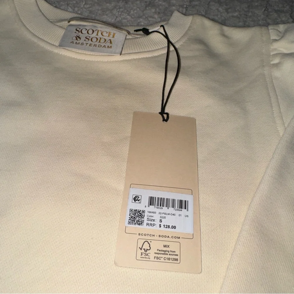 Scotch & Soda | NWT | Short Sleeve Embroidered Top - Picture 2 of 6
